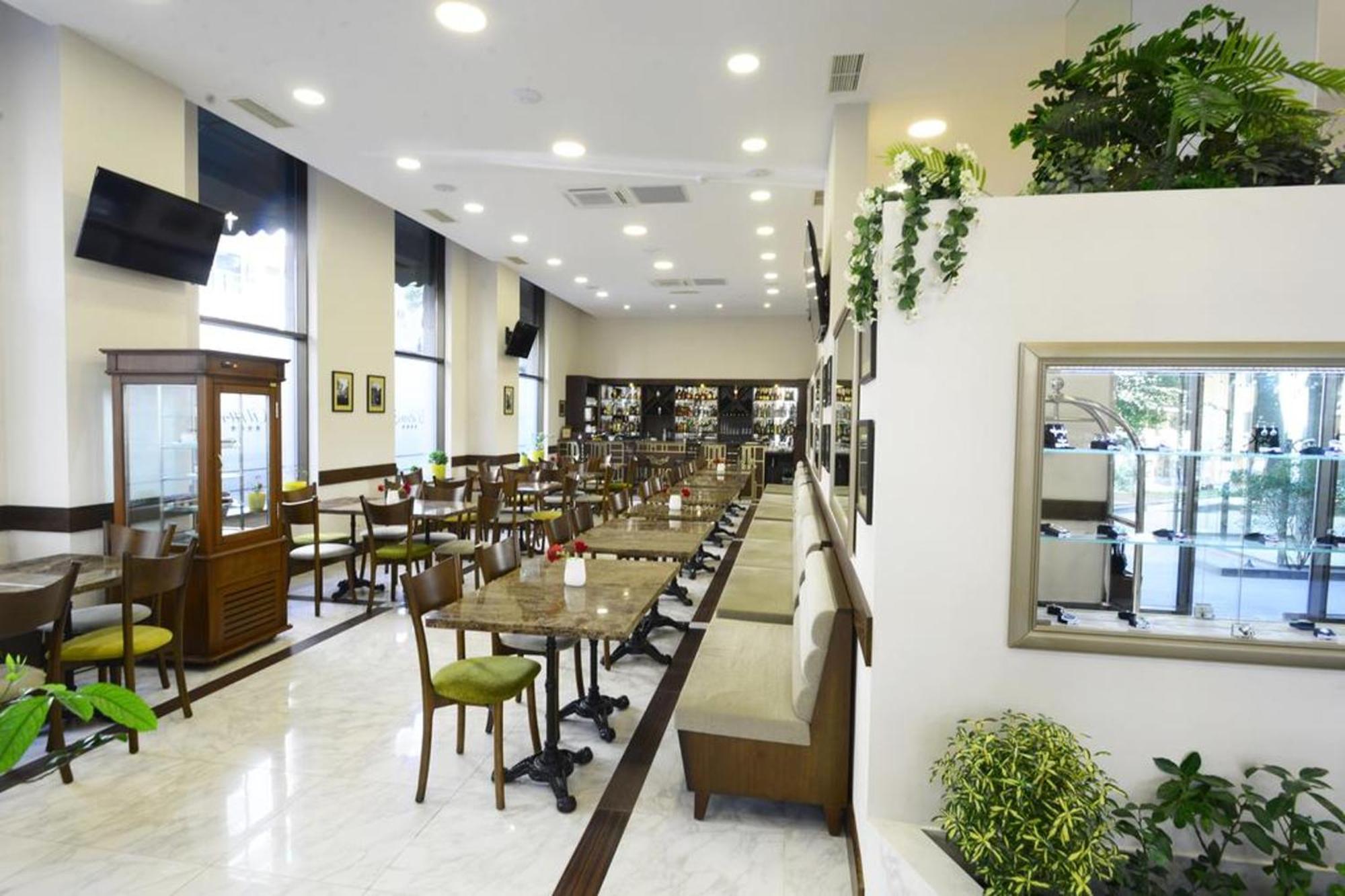 טביליסי Two Bedroom Apartment In The City Center מראה חיצוני תמונה